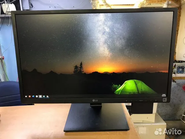 Монитор LG IPS 24 дюйма