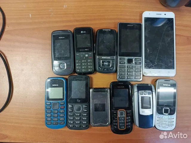 Nokia 7230, 1 SIM
