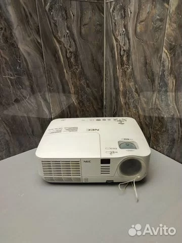 Проектор NEC V260