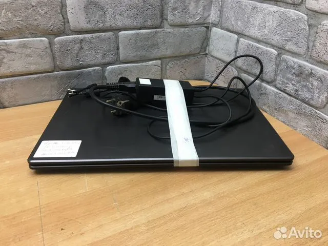 Ноутбук Sinto Pentium n4200 на запчасти
