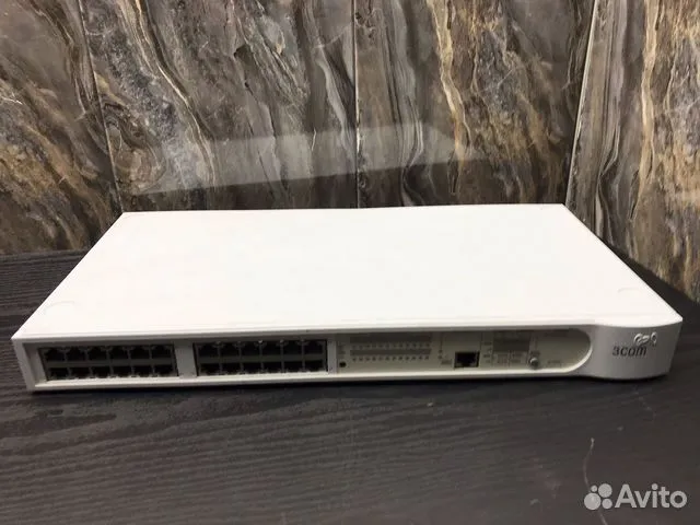 Коммутатор 3COM baseline 10/100 24 port