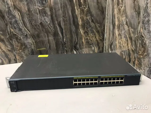Коммутатор Cisco Ws-C2960 24 порта